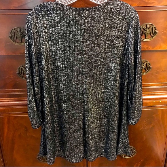 New Directions Glittery Black/Silver Metallic Flowing 3/4 Sleeve Tunic Top - Picture 3 of 5